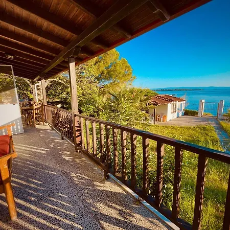 Villa Utopia *