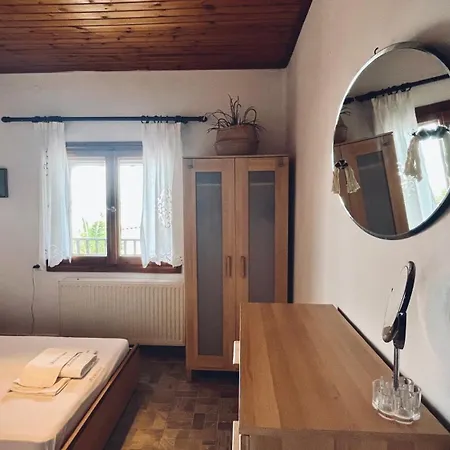 Utopia Villa